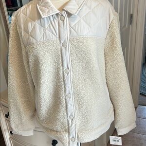 NWT SZ 1X Women's Cream Quilted Sherpa Jacket